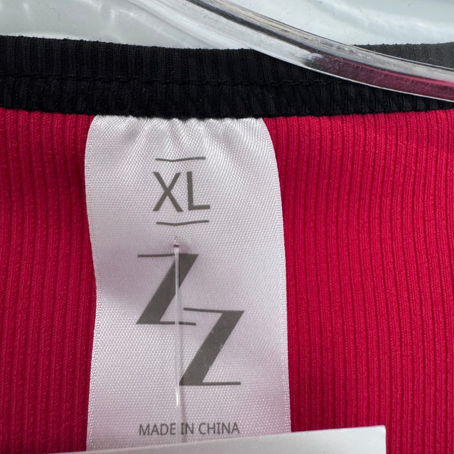 NWT ZOOZATZ University of Georgia Ribbed Ringer Crop Top – Red & Black | Women’s XL