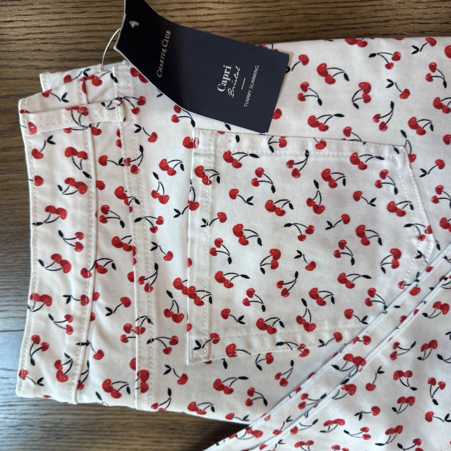 Charter Club Bristol Capri Pants Size 16 Cherry Print Tummy Slimming