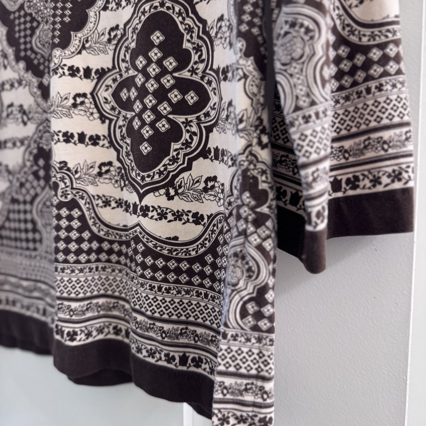 Talbots Womens Small Brown Paisley Print Tunic Top 3/4 Sleeve Cotton Stretch