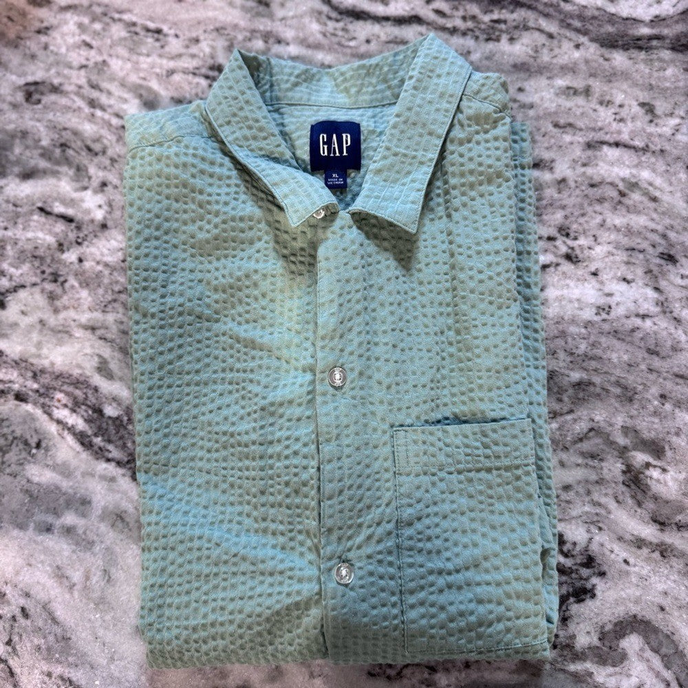 GAP Men's Seersucker Short Sleeve Button Down Shirt XL Green Textured Cotton