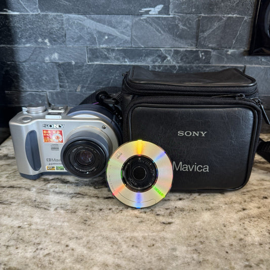 Sony Mavica MVC-CD200 2.1MP Digital Camera Only - Silver-Complete-Vintage!