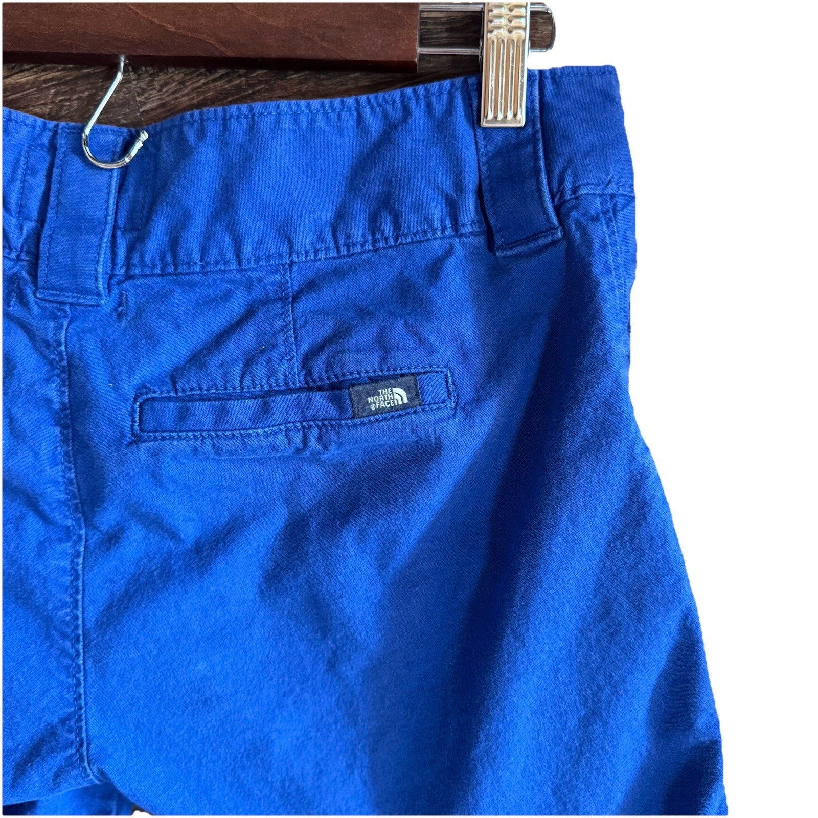 The North Face Women’s Shorts Size 4 | Royal Blue Hiking Outdoor Stretch SP14