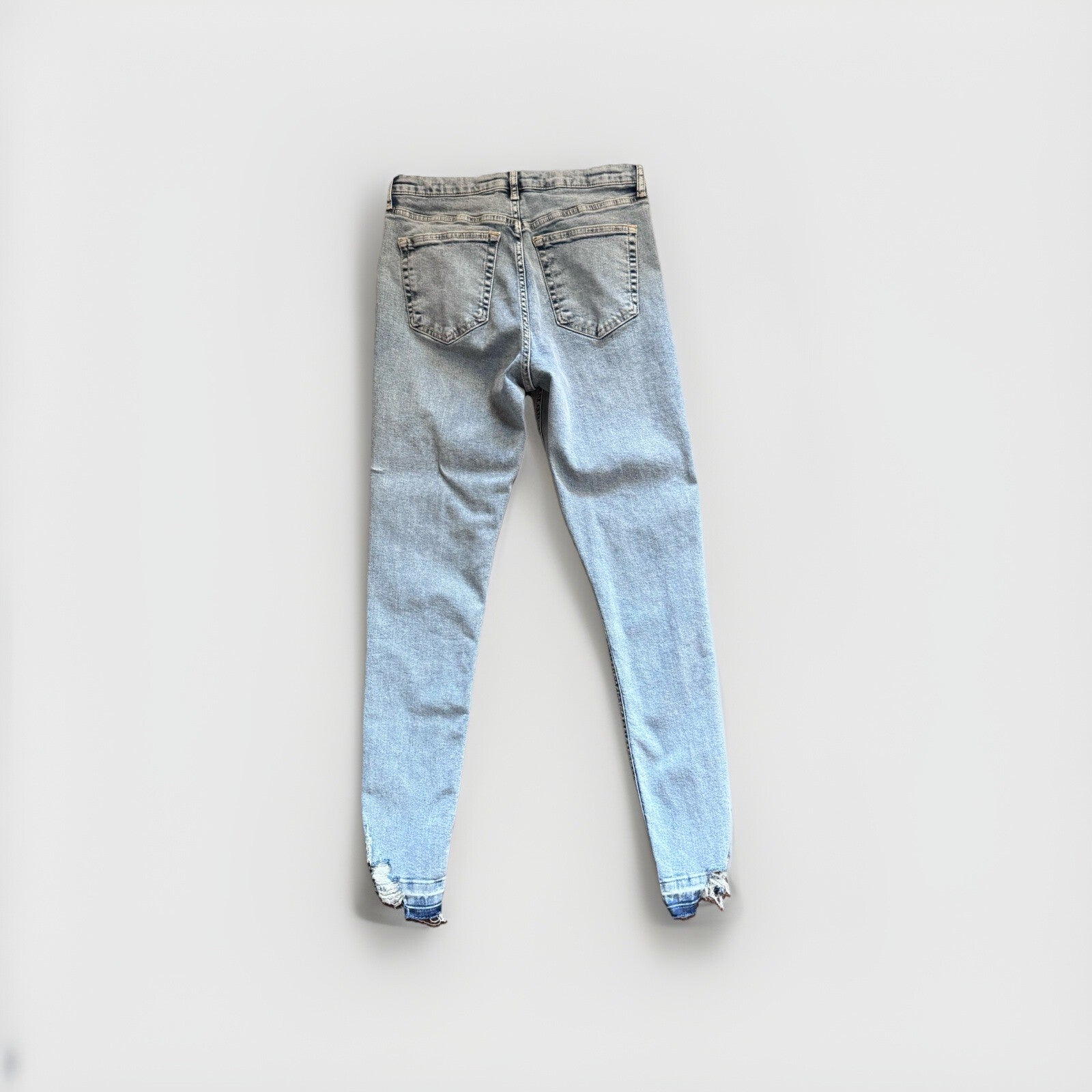 Topshop Jamie High Waist Skinny Jeans | W30 L32 | Distressed Hem | Light Wash