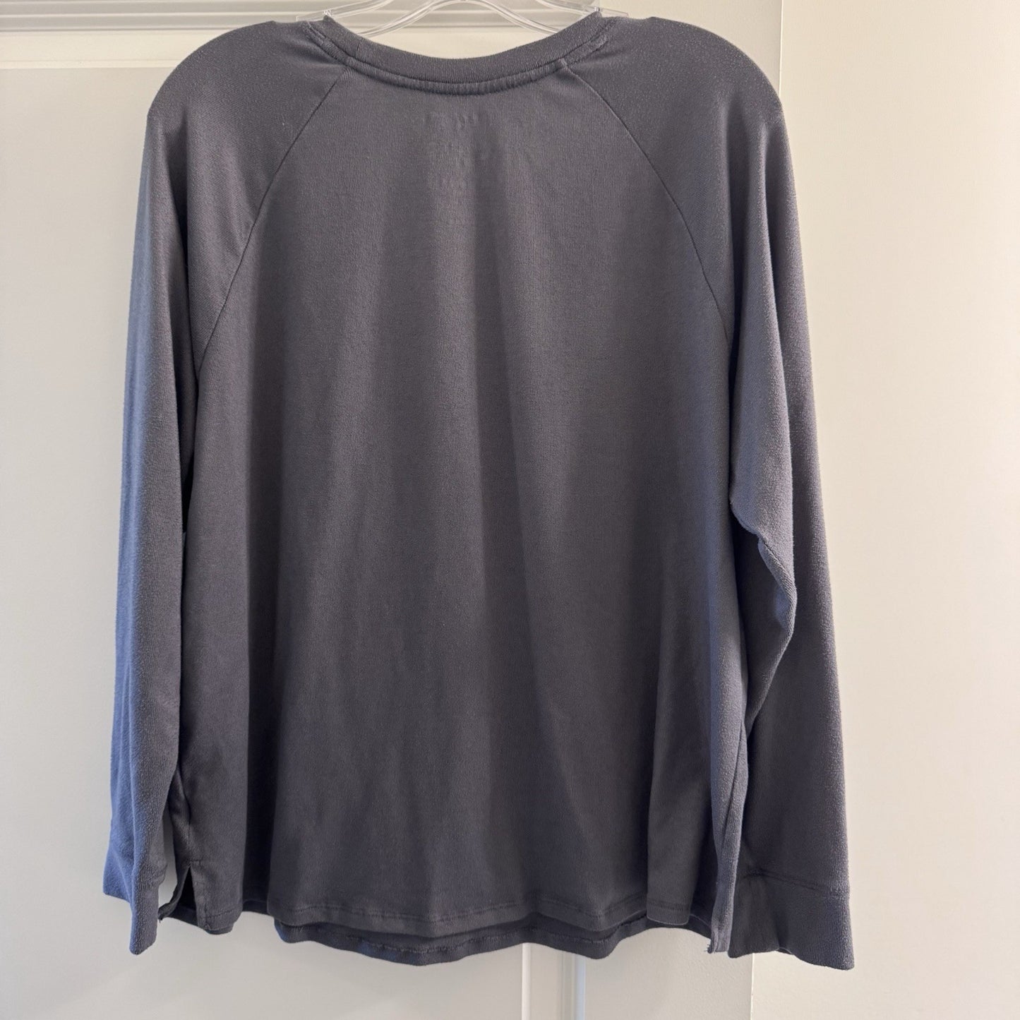 Hello Kitty Sanrio Womens L Leopard Bow Lounge Top Gray Sleepwear 2023 Cute