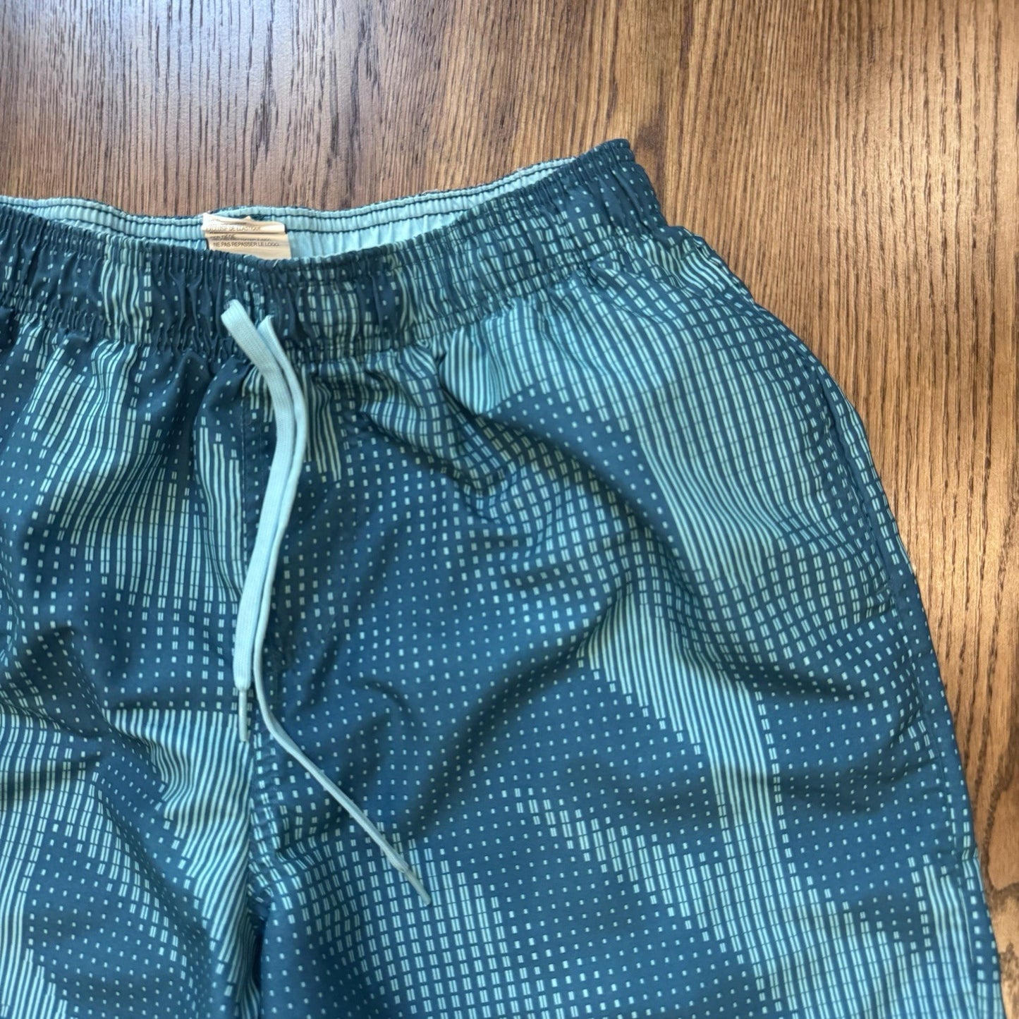 Nike Men’s Blue Swim Trunks Size Large | NESS9514 Geometric Print Lined