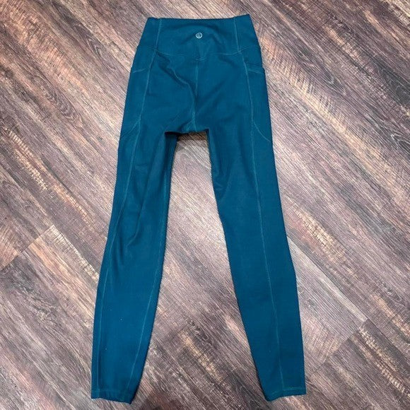 Gilly Hicks Green leggings Activewear Size SMALL