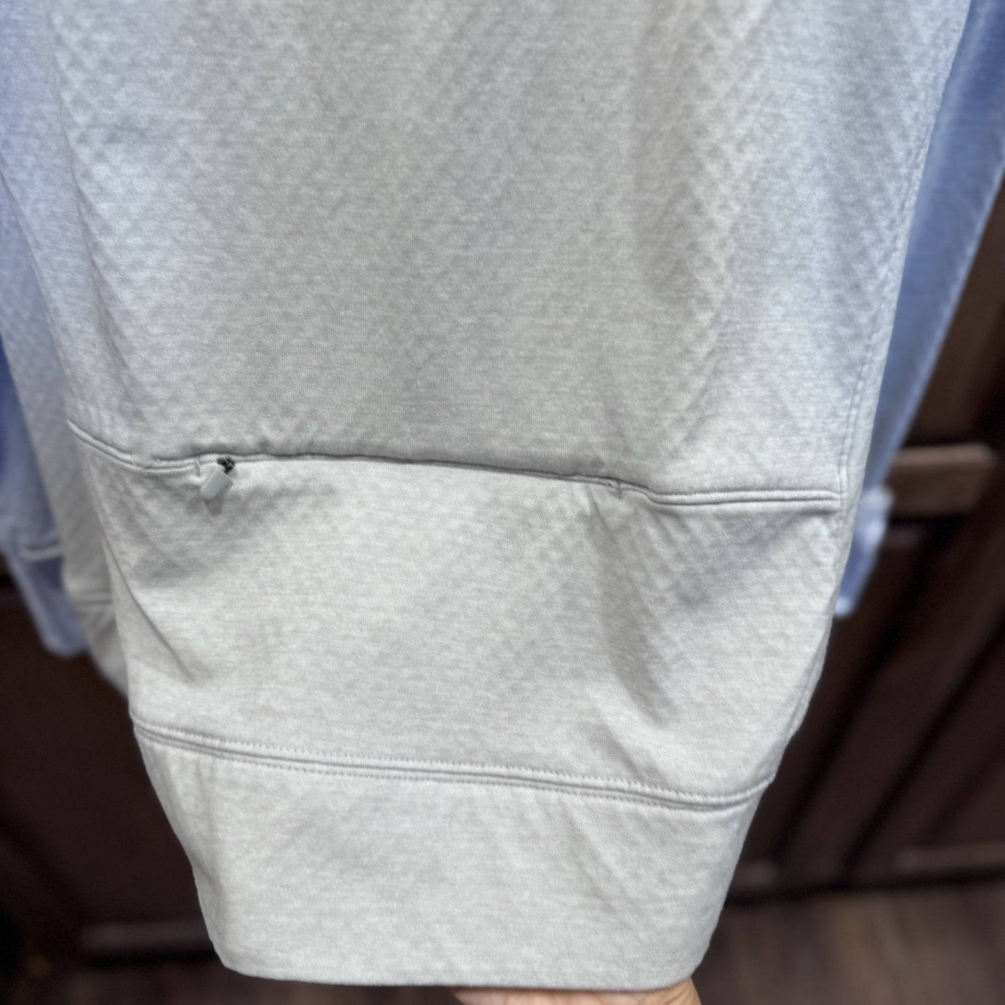 GapFit Funnel Neck Light Gray Pullover Sweatshirt Women’s Large