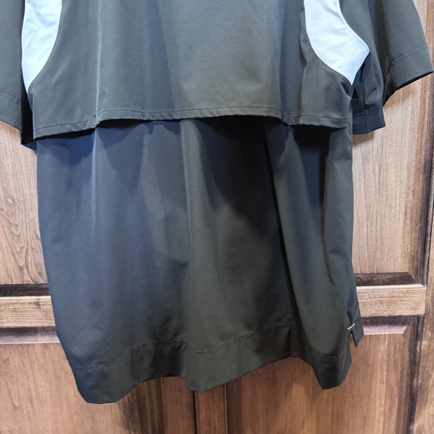 Nike Men’s XL Black 1/4 Zip Short Sleeve Pullover Windshirt Golf Athletic Top