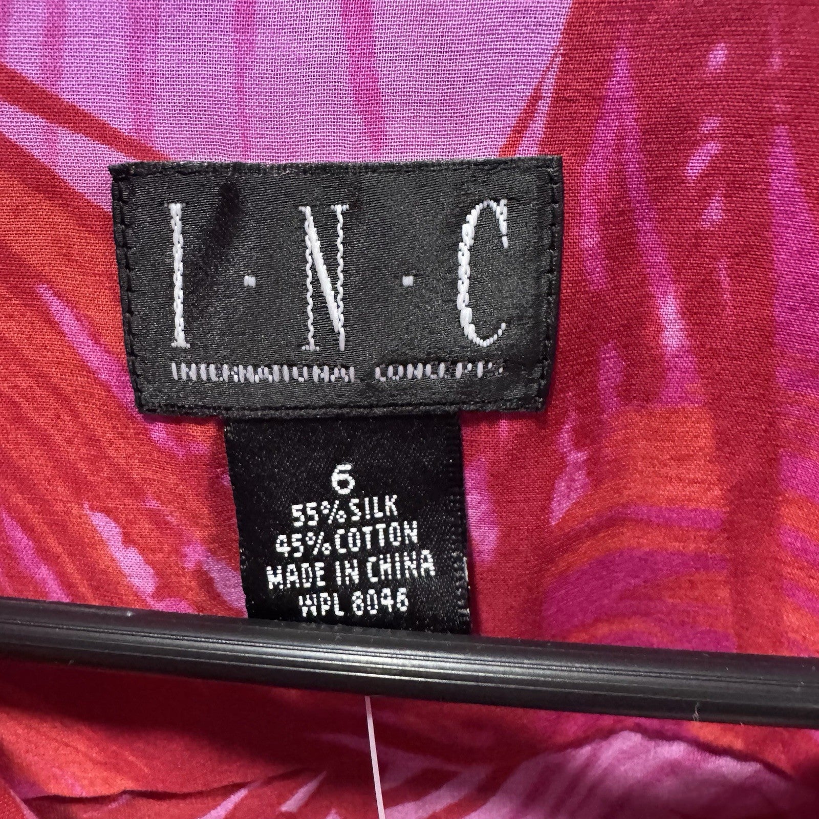 INC International Concepts Silk Blend Blouse Size 6 Pink Red Jungle Print NWT
