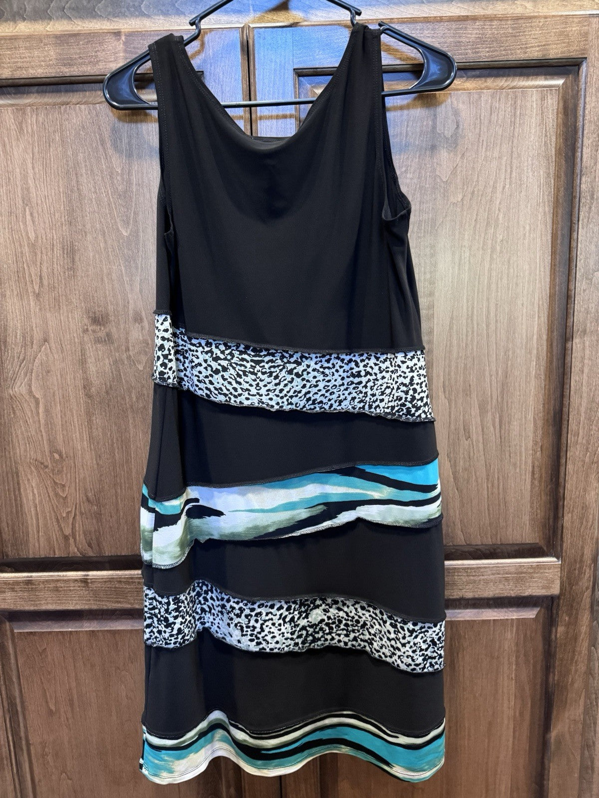 Dressbarn Black Animal Print & Abstract Stripe Sleeveless Dress Women’s Size 6