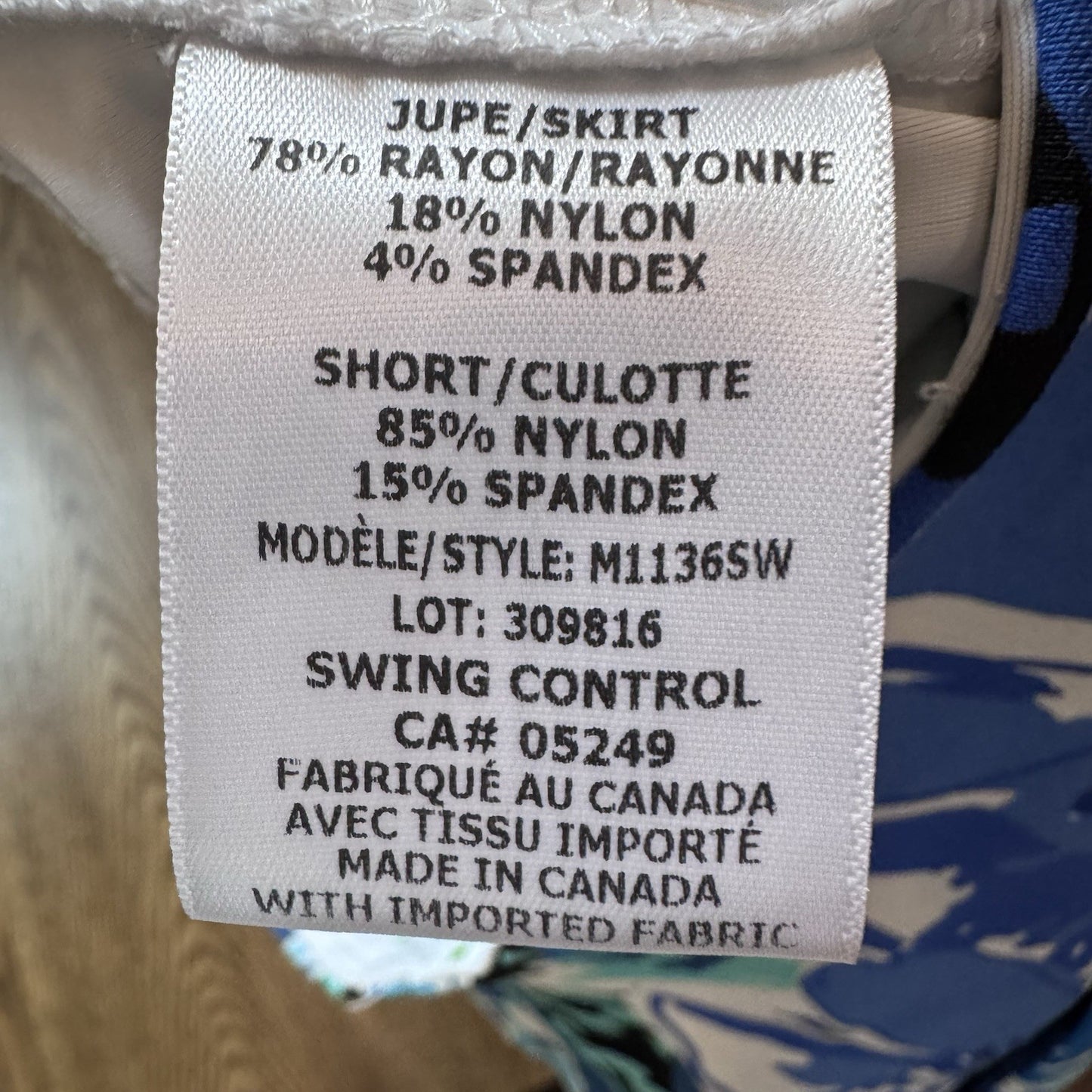 Swing Control Tropical Floral Golf Skort Size 4 Blue Green Stretch Lined