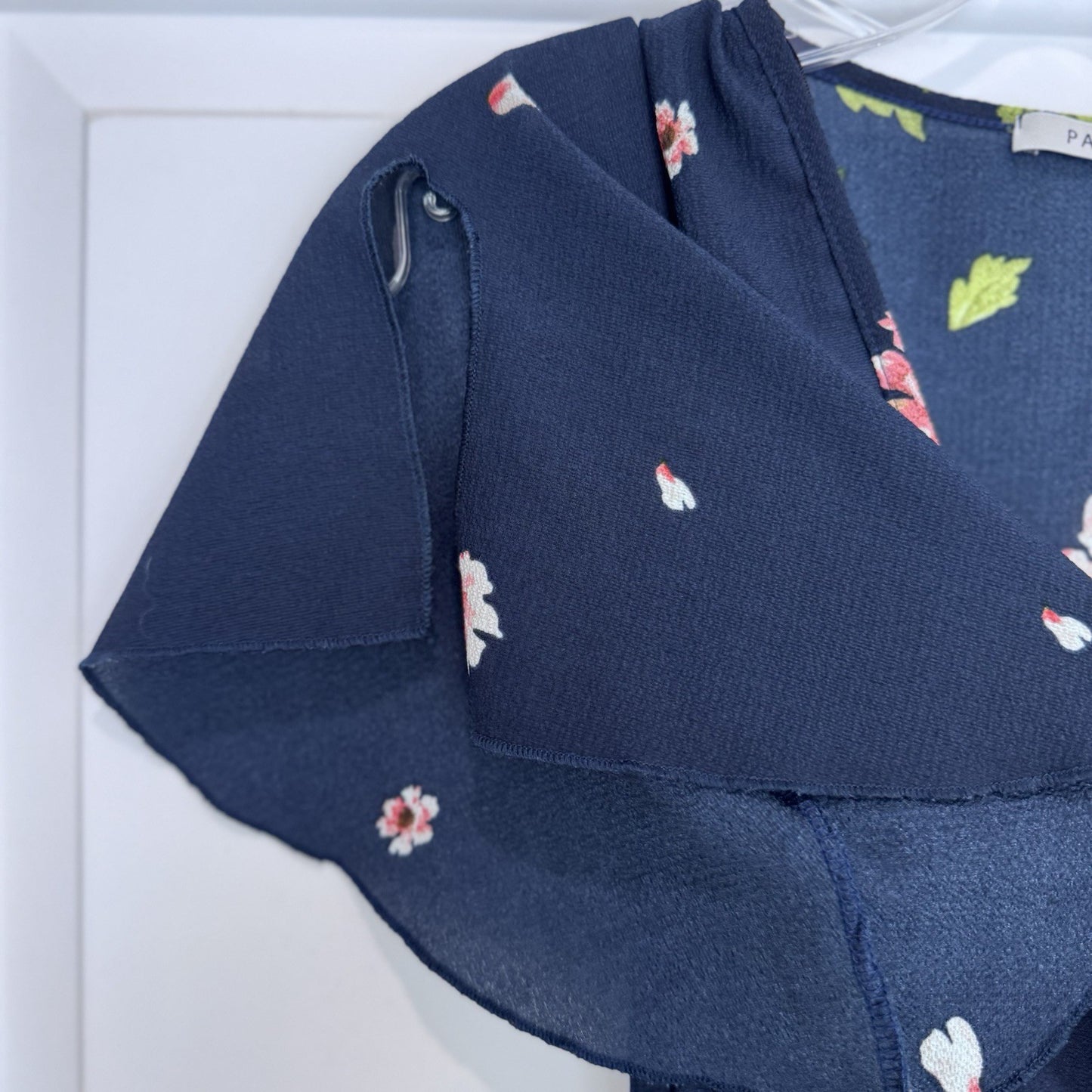 Papaya S Floral Romper Navy Pink Cutout Back Flutter Sleeve Y2K Festival Trendy
