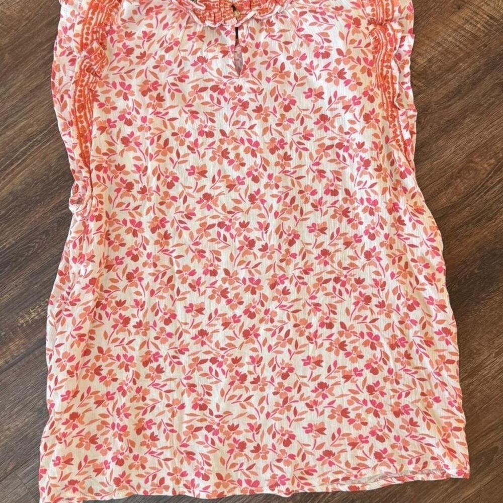 NWT Medium Savanna Jane Sleeveless Flutter Sleeve Top
