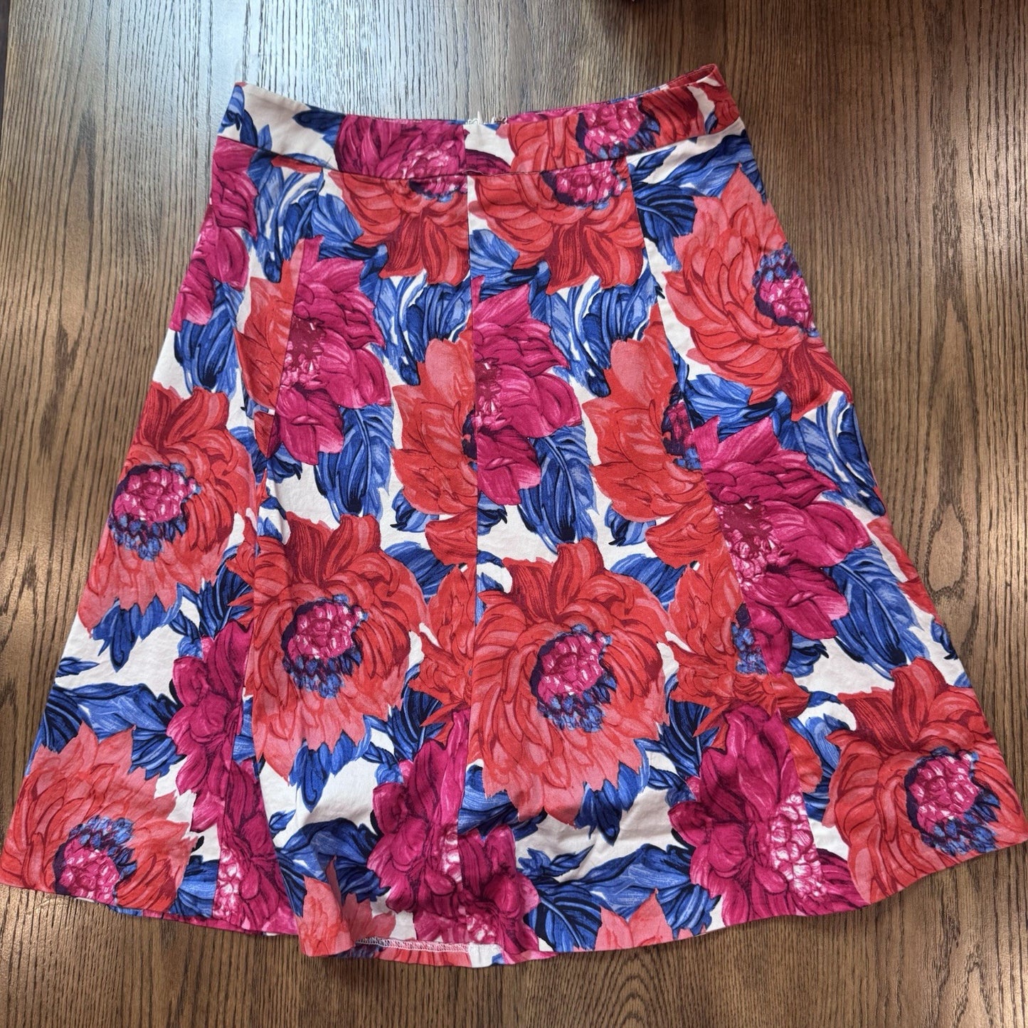 Talbots Petites A-Line Skirt 4P Red Pink Blue Floral Print Cotton Spandex Summer