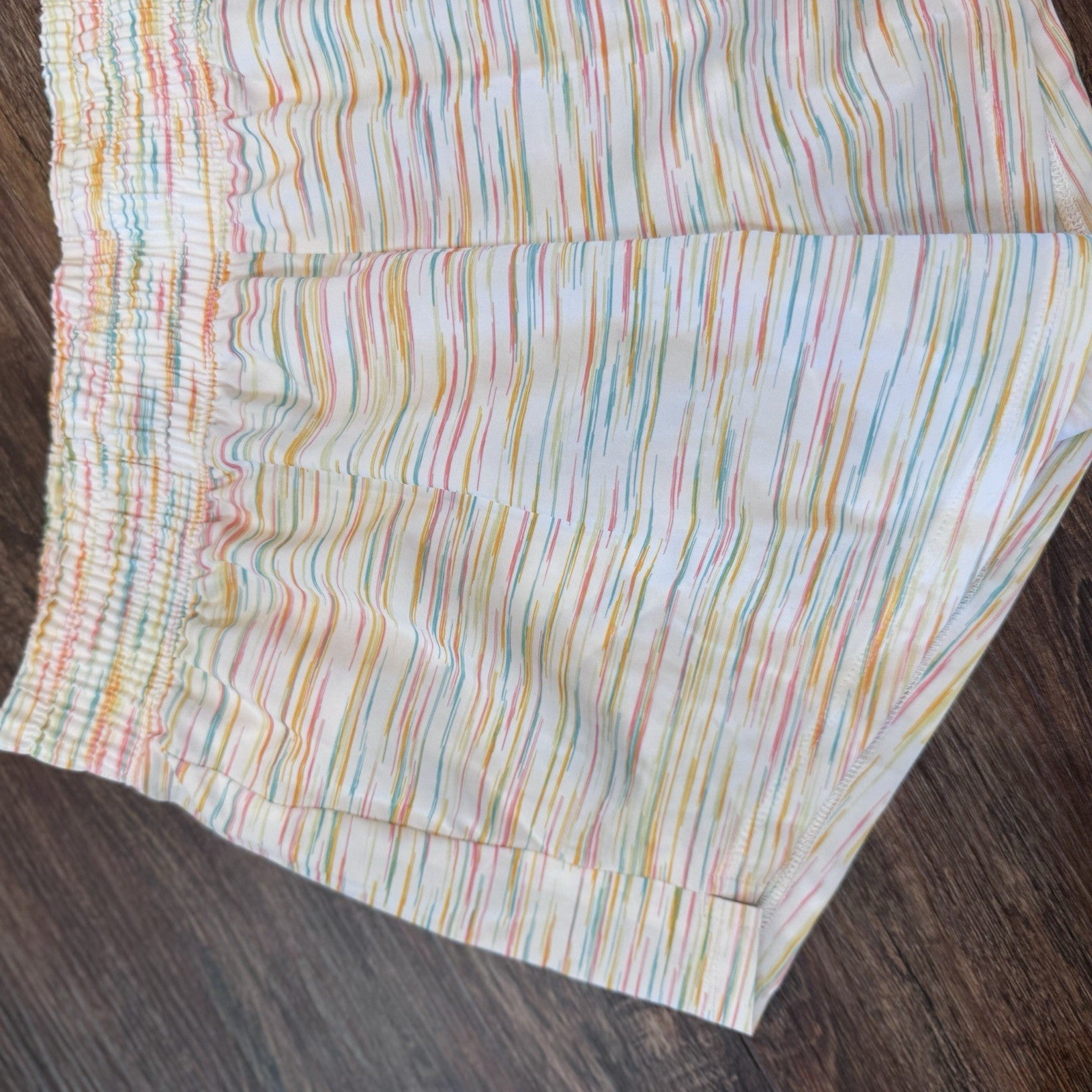 DSG Girls Stride Shorts Size L White Multi Spacedye NWT Built-In Liner $20