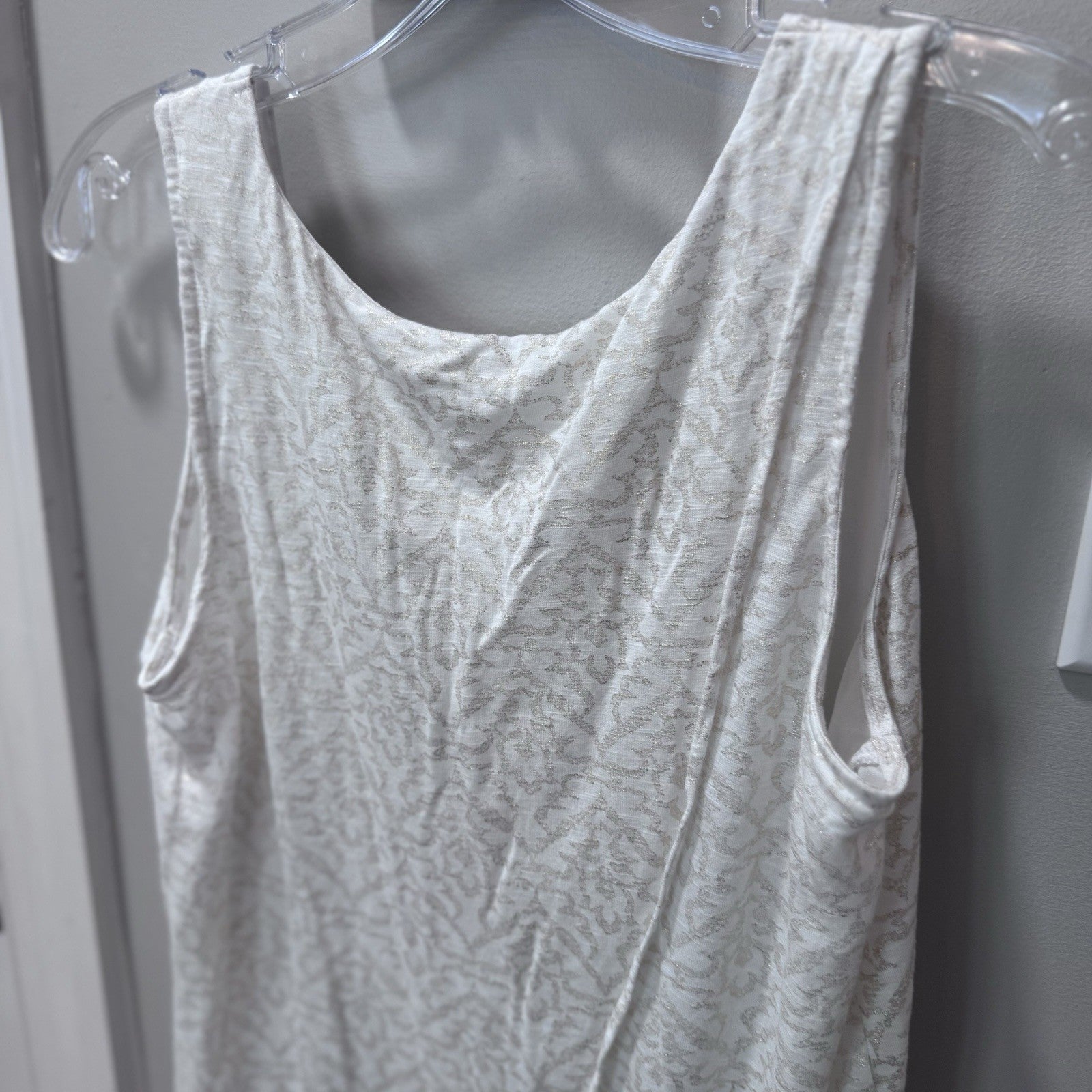 White House Black Market Sleeveless Layered High Low Tank Top Sz S Ivory Gold