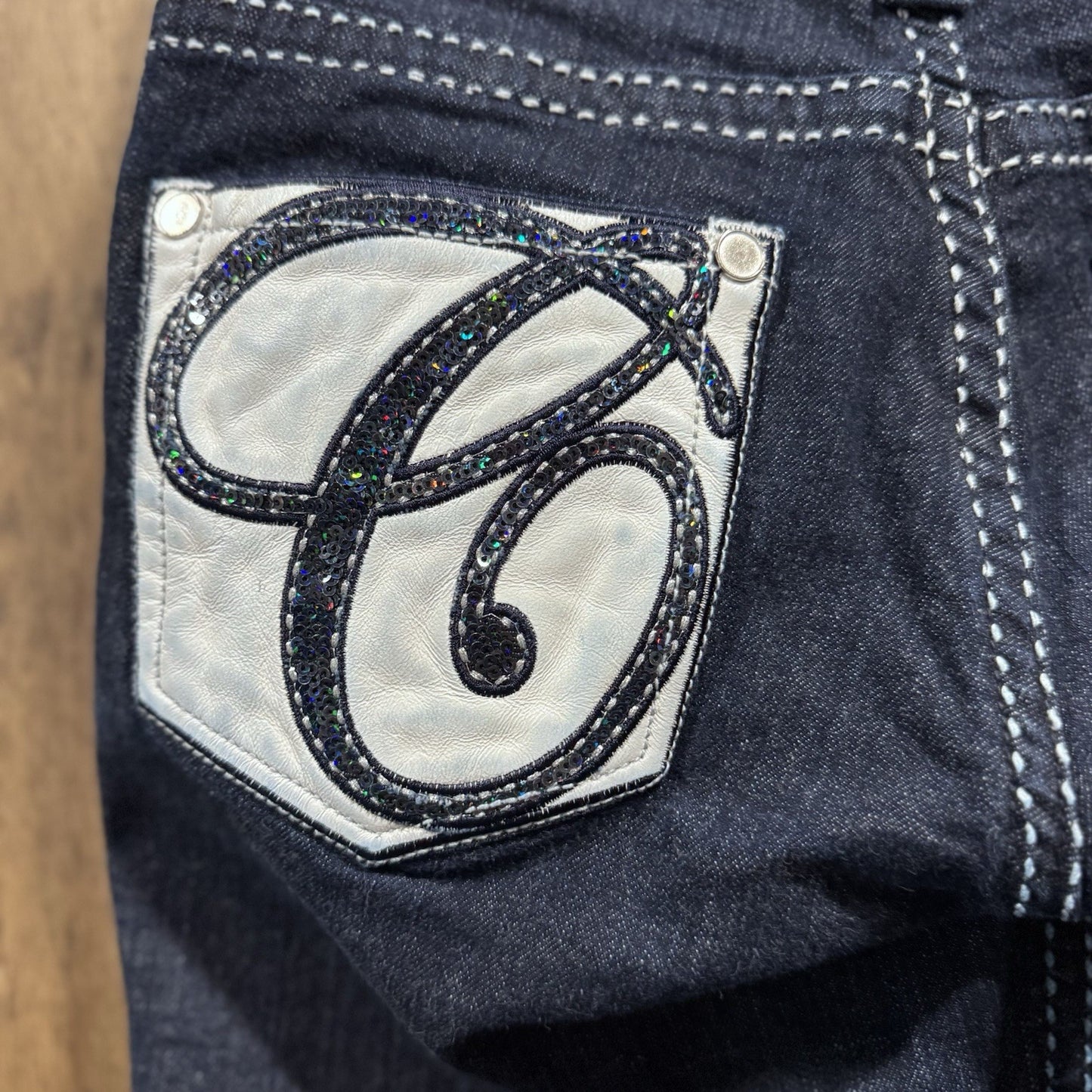 Coogi Jeans Capris 5/6 Juniors Dark Wash Sequin Embellished Denim Bling Logo Y2K