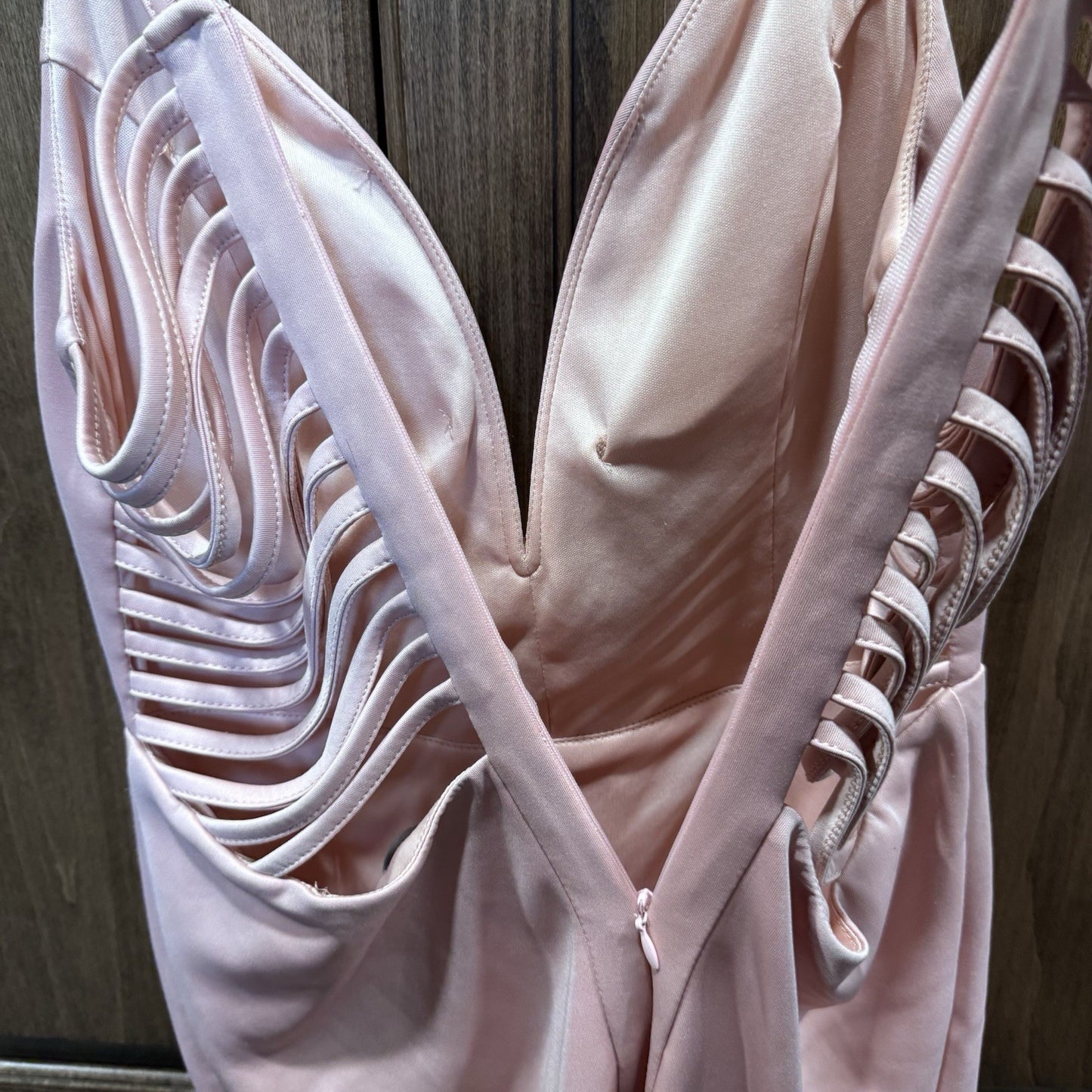 ENTRY Pink Cutout Bodycon Dress Size Large | Sleeveless Strappy Back Midi