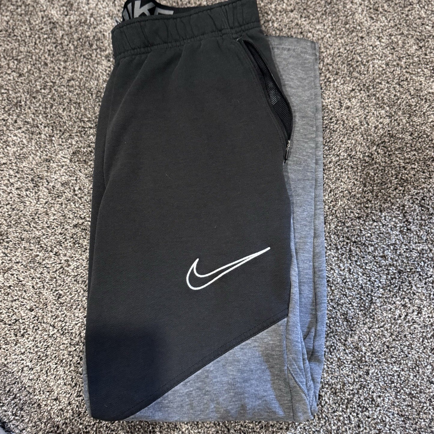 Nike Dri-Fit Utility Core Fleece Training Pants Grey Therma Fit Small