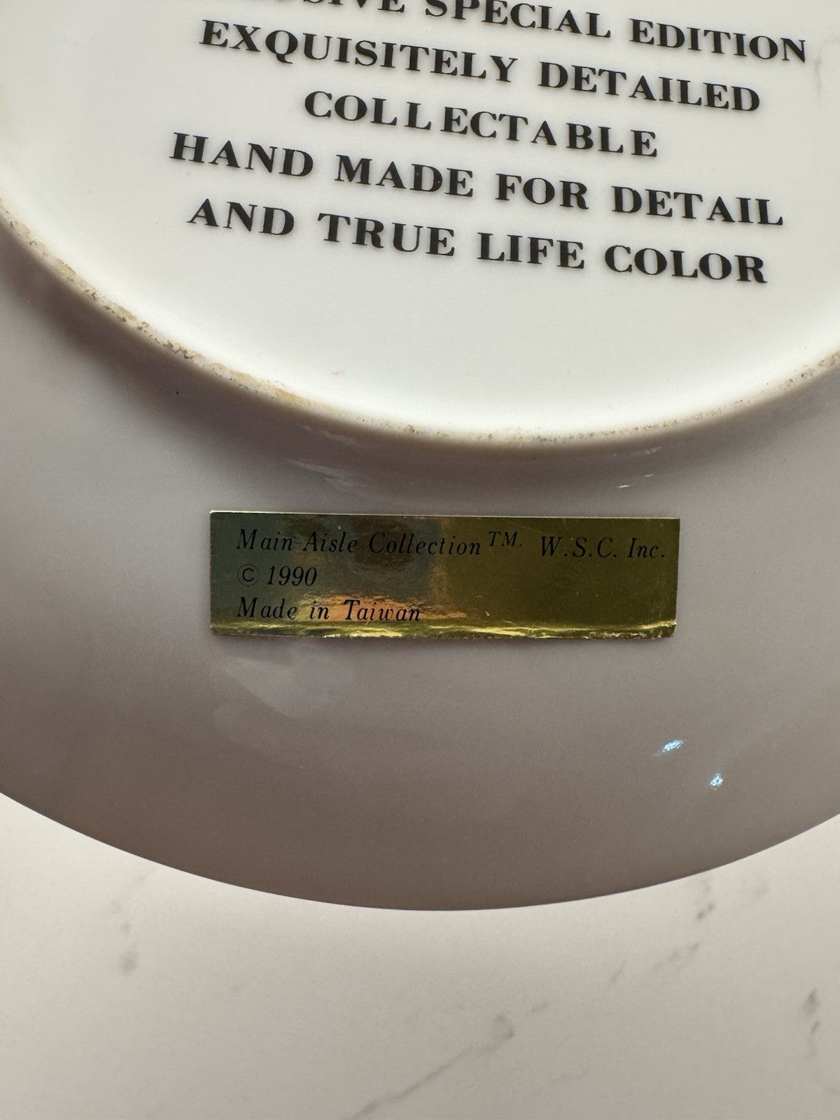Vintage Collectors 3D Plate Praying Hands Main collection Rare