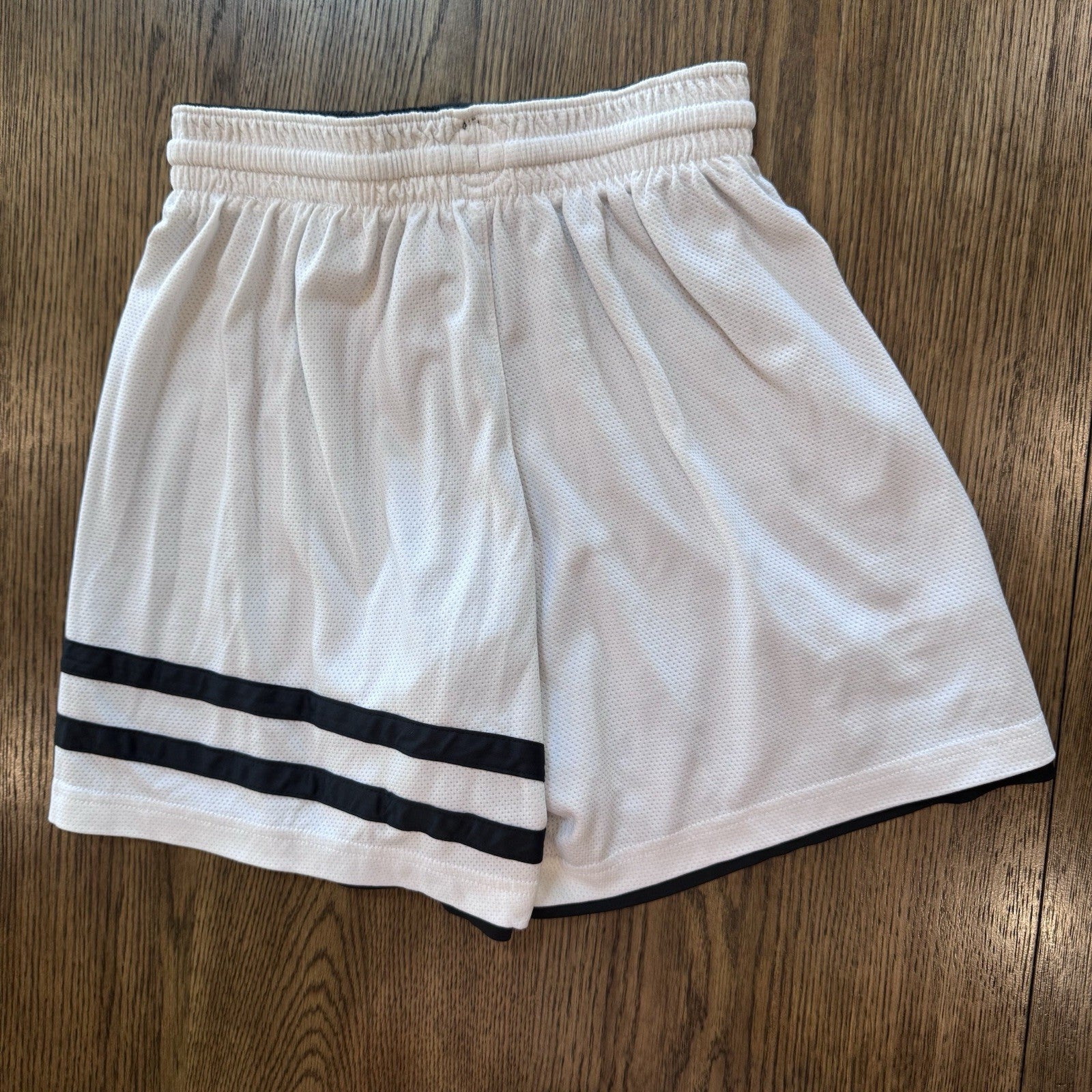 UA Women's Drop Step 2.0 Reversible Short Size small