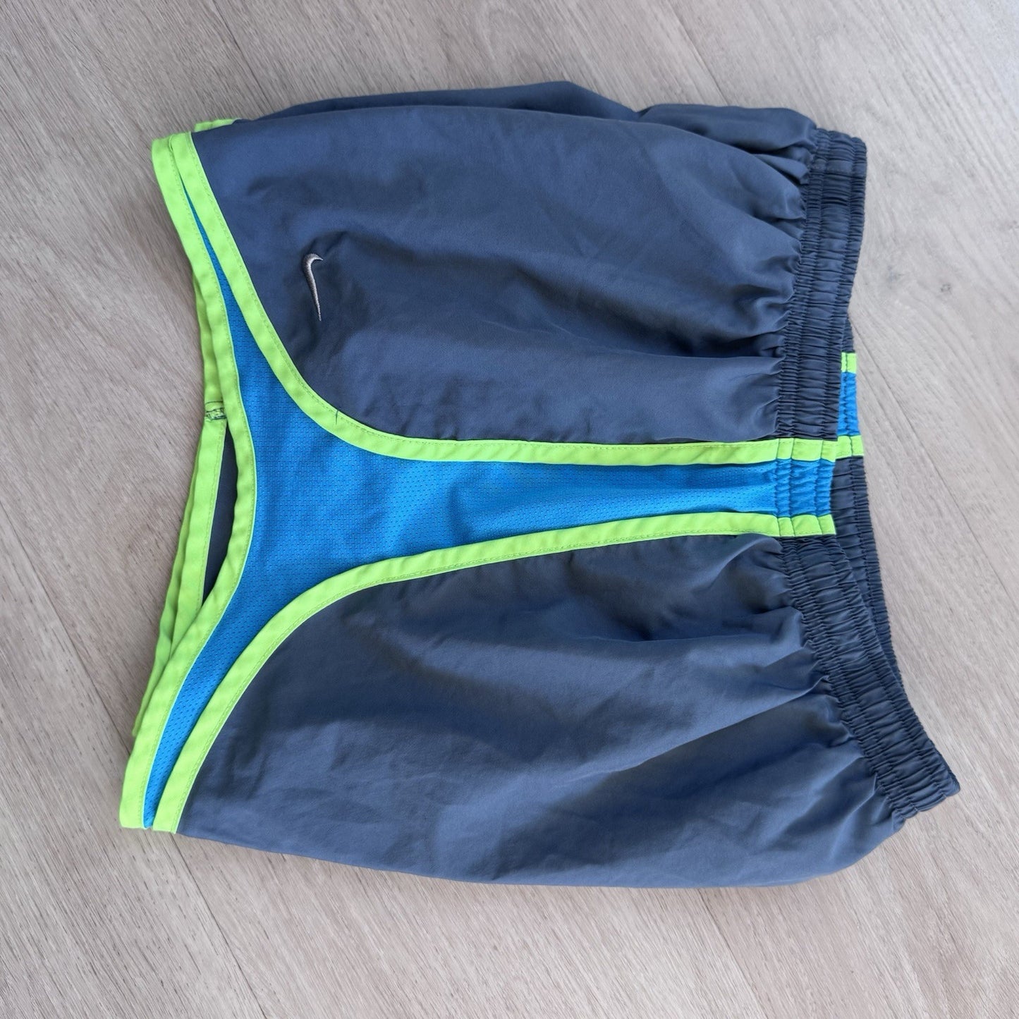 Nike Dri-Fit Women’s Running Shorts Gray Green Blue Size S Athletic