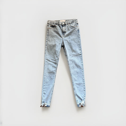 Topshop Jamie High Waist Skinny Jeans | W30 L32 | Distressed Hem | Light Wash