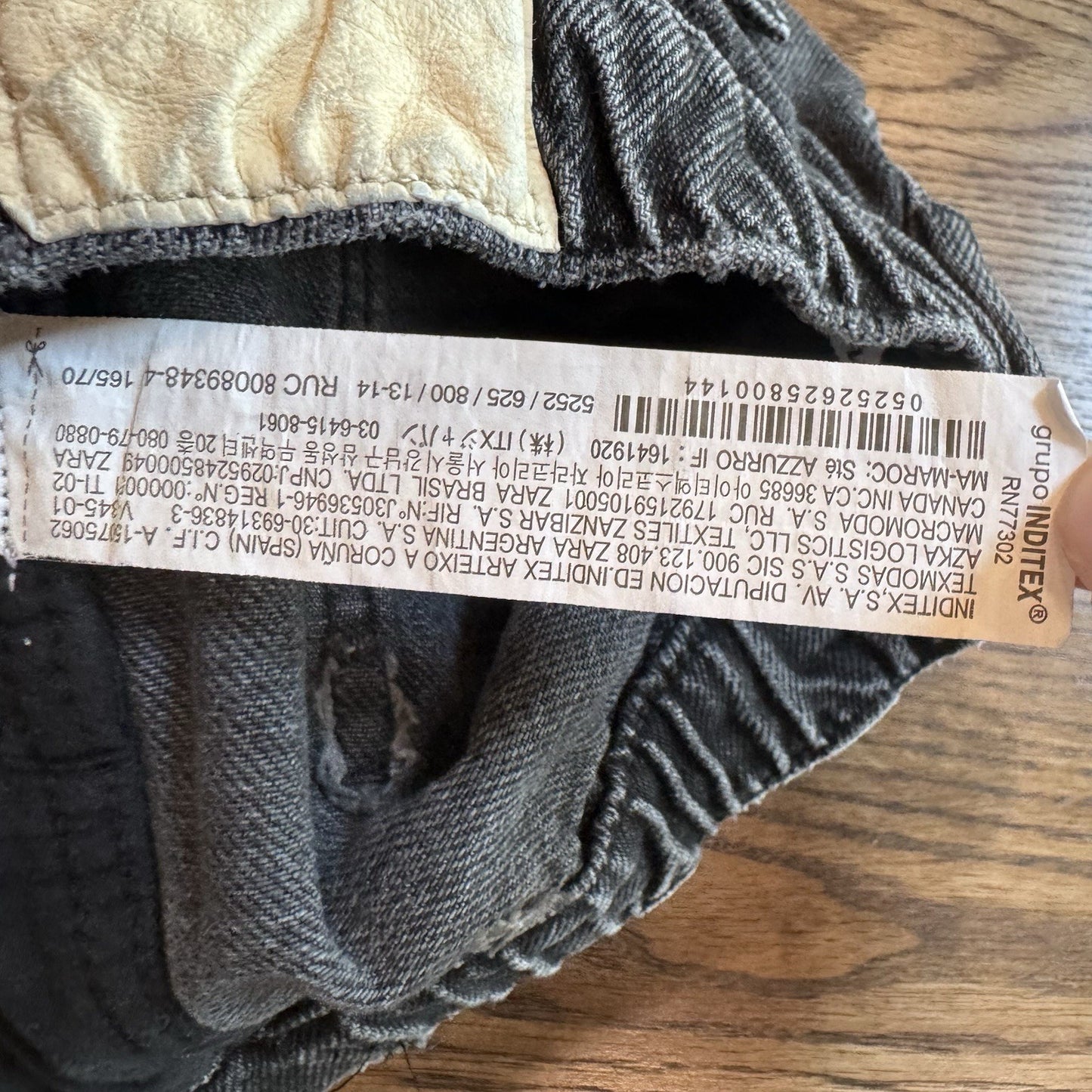 ZARA Kids Black Distressed Denim Shorts 13-14 Years Button Fly Frayed Hem
