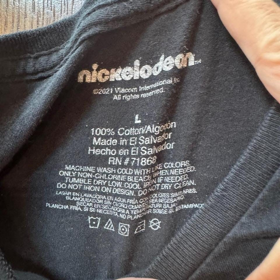 Y2K Nickelodeon Cartoon Collage Tee – Large – 90s/00s Nostalgia Vibes