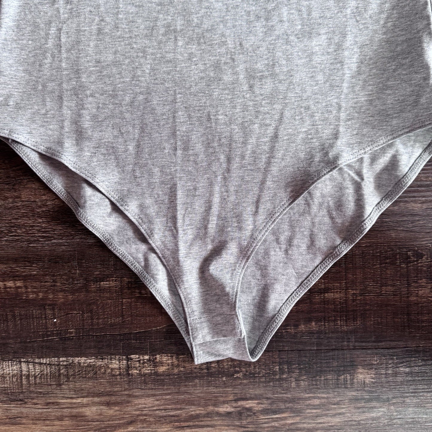 Mangdup Women’s Grey Scoop Neck Bodysuit Size Small | Cotton Spandex Stretch NWT