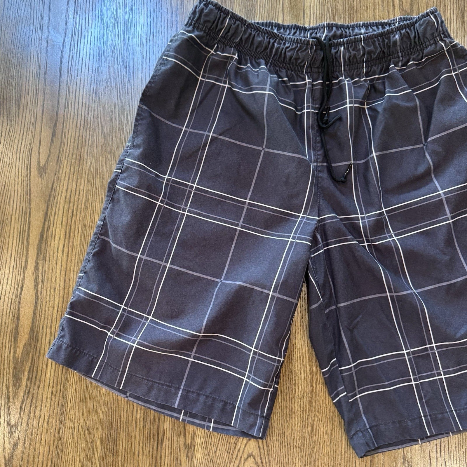 Nike Men’s Swim Trunks Board Shorts Black White Plaid Size L Polyester Lined