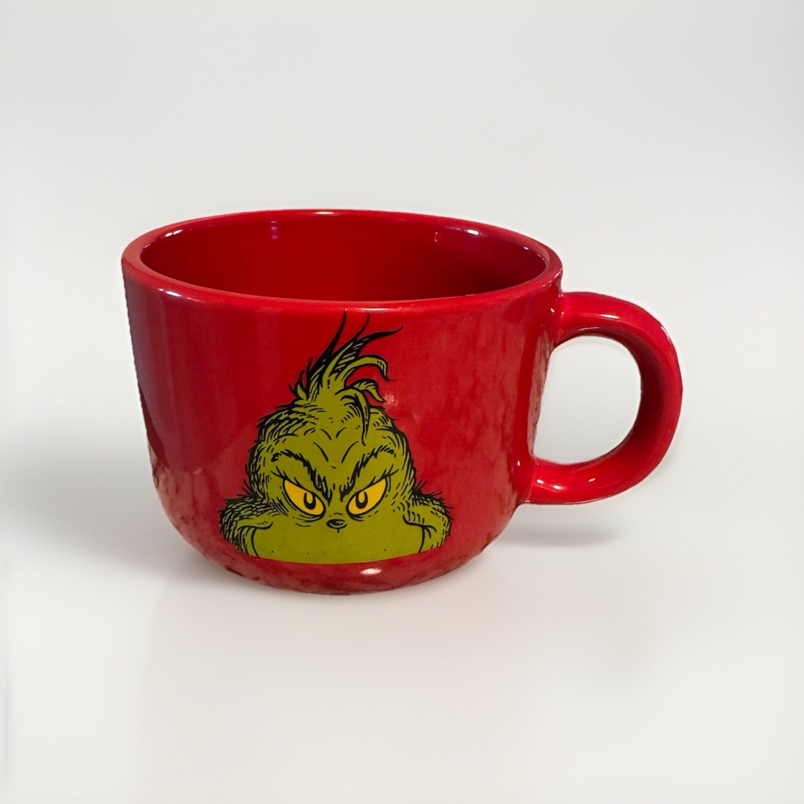 Dr Seuss The GRINCH Grin Christmas Mug Large RED Cup Coffee Soup Tea Cereal NEW
