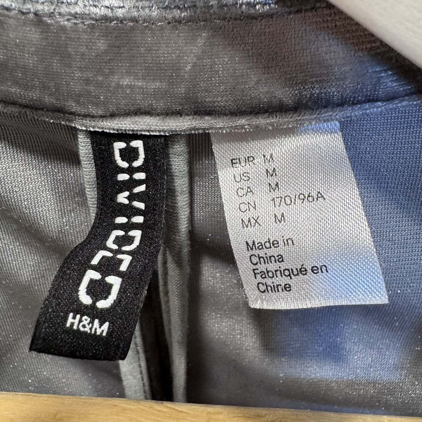 Divided by H&M Crushed Velvet Open Front Blazer Jacket Gray Silver Size Medium