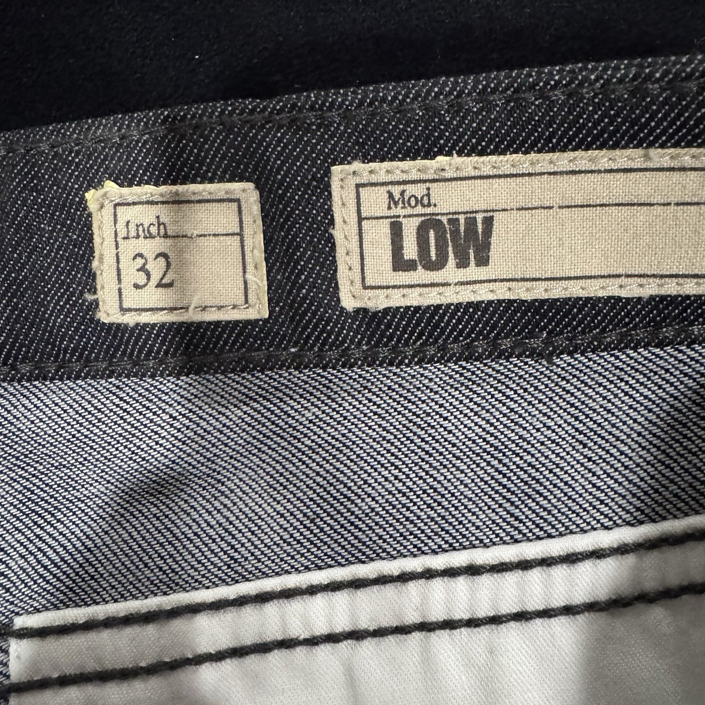 Anastacia by s.Oliver Jeans Size 32 Low Rise Dark Wash Cuffed Denim Pants NWT