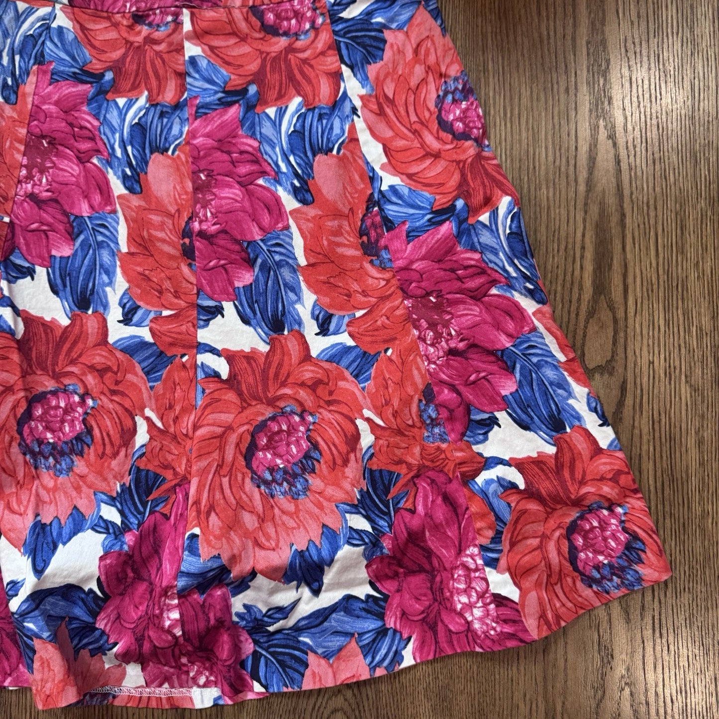 Talbots Petites A-Line Skirt 4P Red Pink Blue Floral Print Cotton Spandex Summer