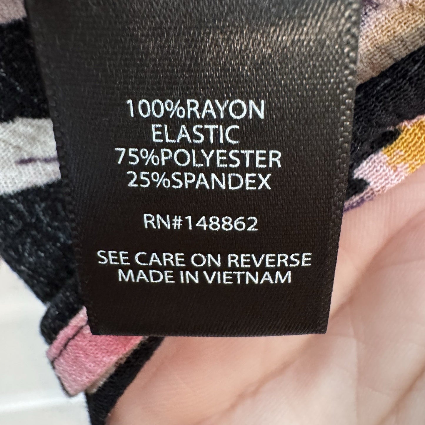 Torrid Women’s Floral Smocked Blouse Top Black Pink Long Sleeve Size 2