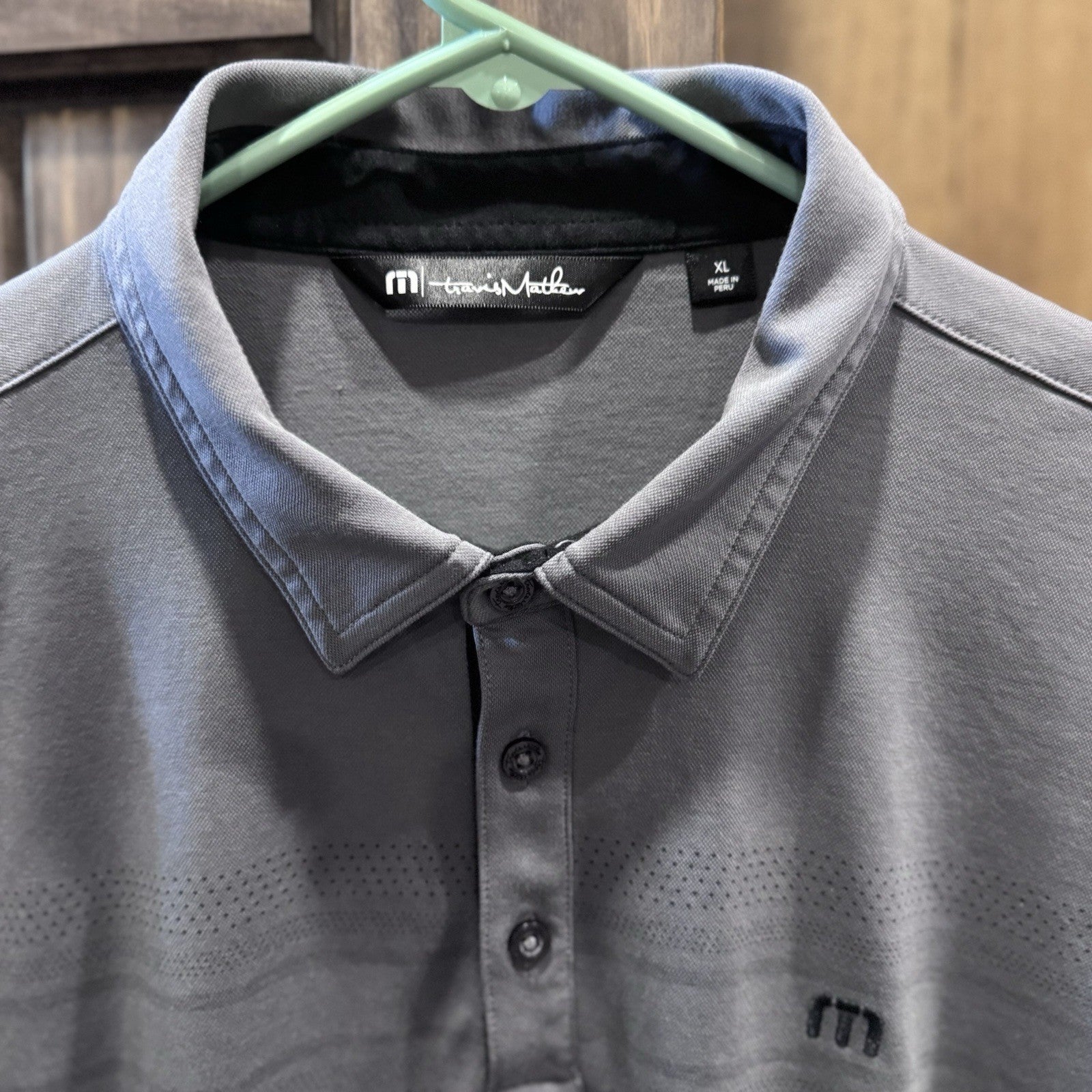 TravisMathew Men’s Polo Shirt XL Gray Athletic Golf Pima Cotton Blend