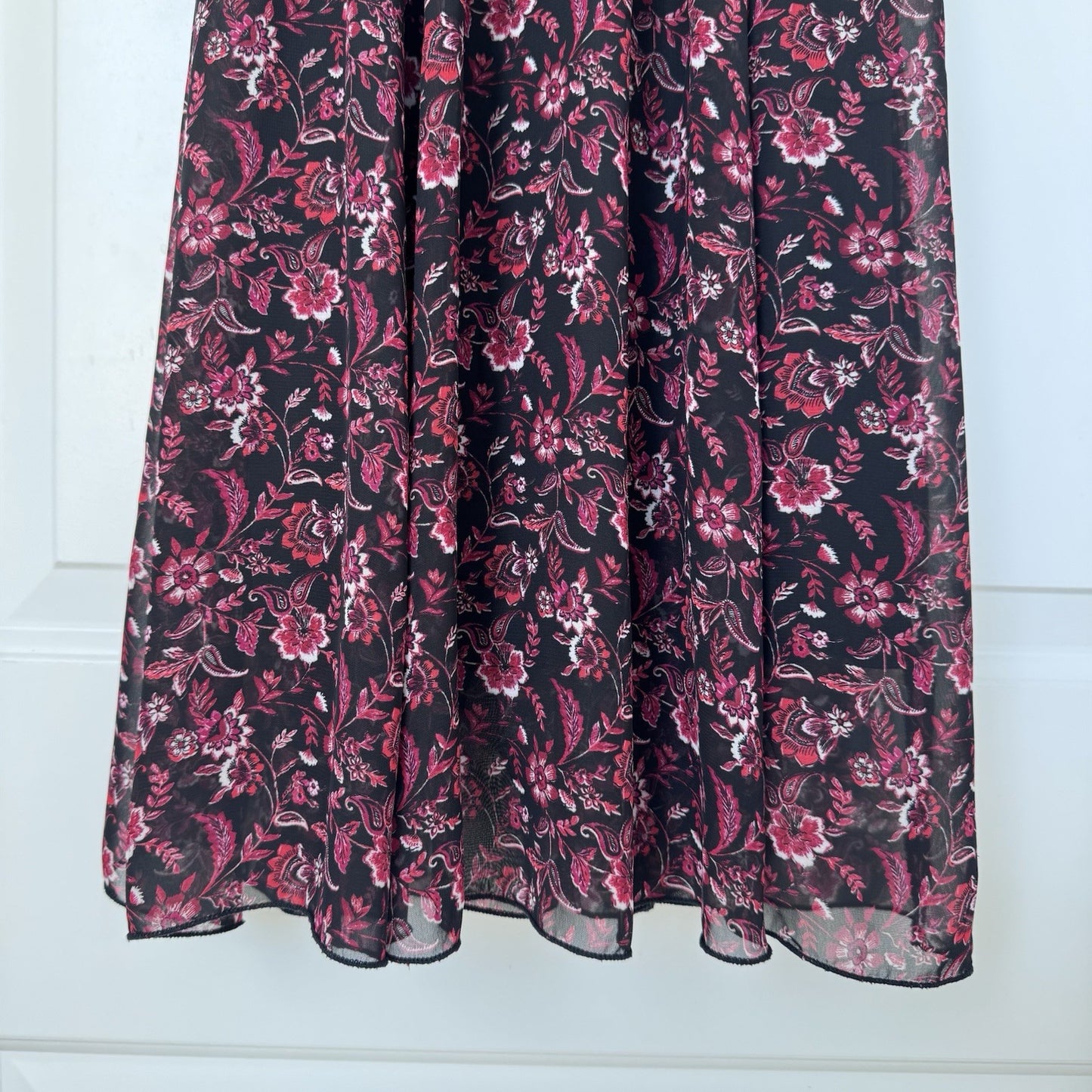 Kate and Lily Dress Size 4 Black Red Floral Midi Sheer Sleeve Smocked Waist