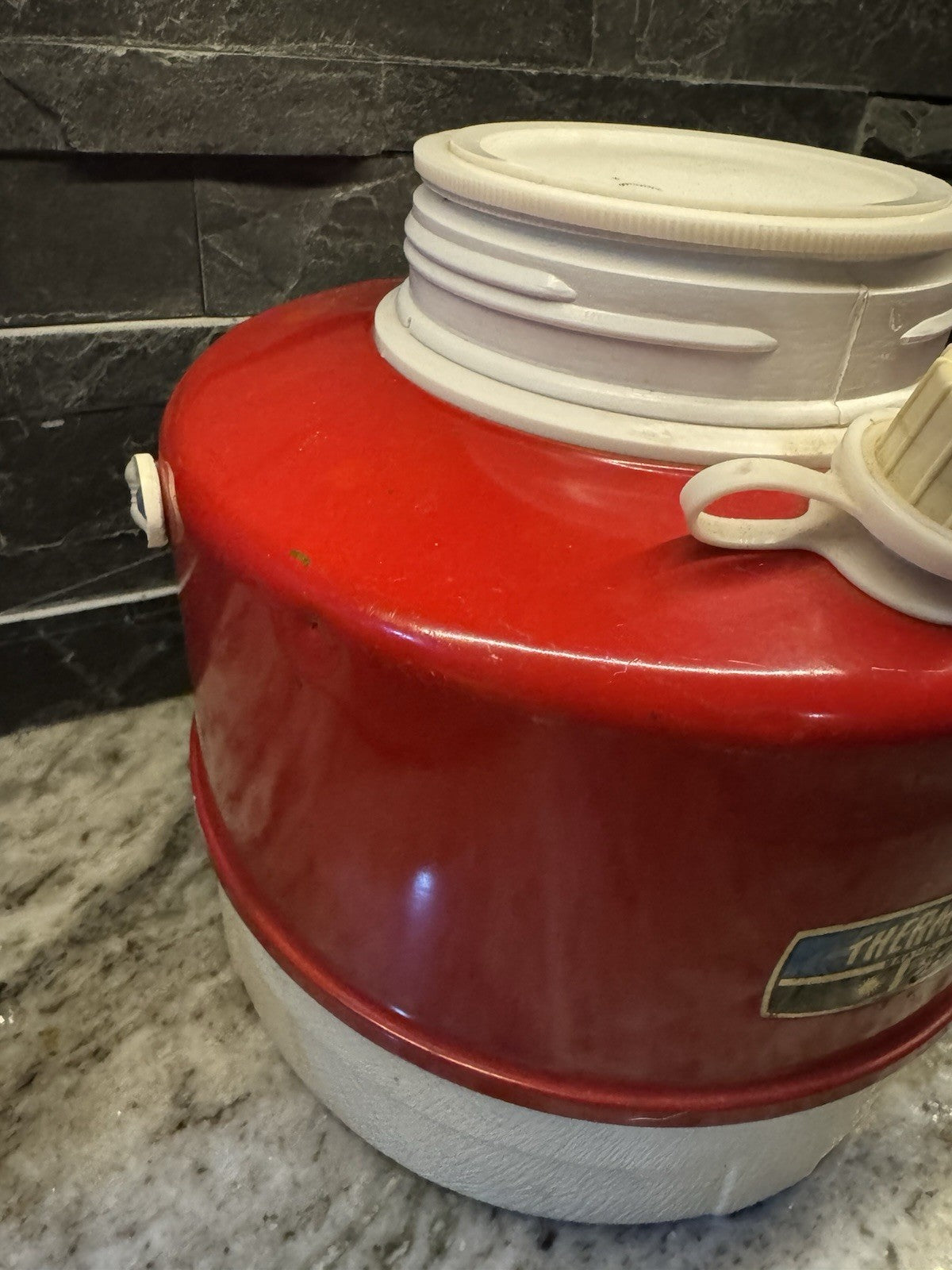 Vintage 1970s Thermos Picnic Water Jug Red & White Metal 1 Gallon Made USA