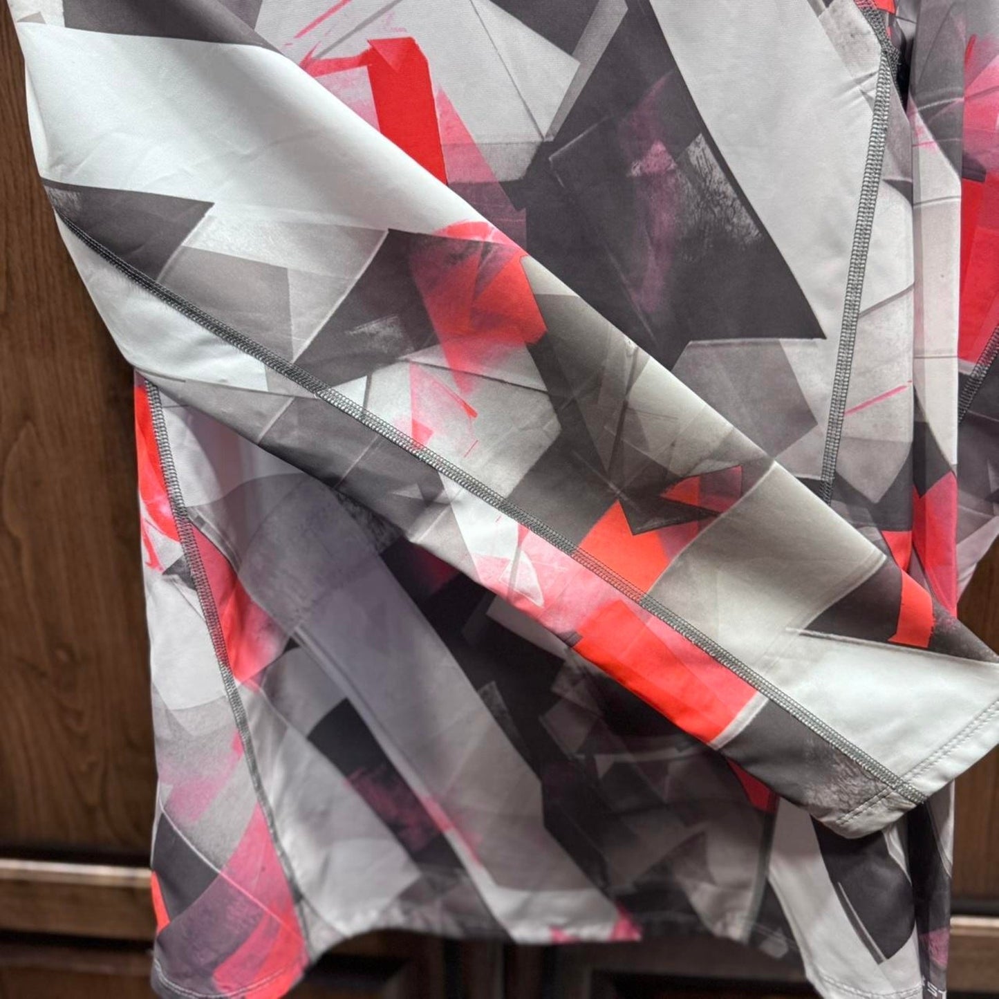 Under Armour Women's Long Sleeve Running Jacket Medium