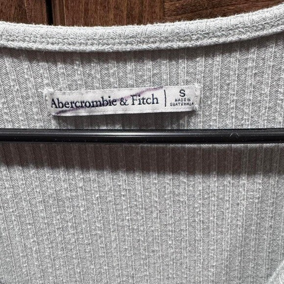 Abercrombie & Fitch Ribbed Wrap Crop Top Women's Small Gray Long Sleeve V-Neck