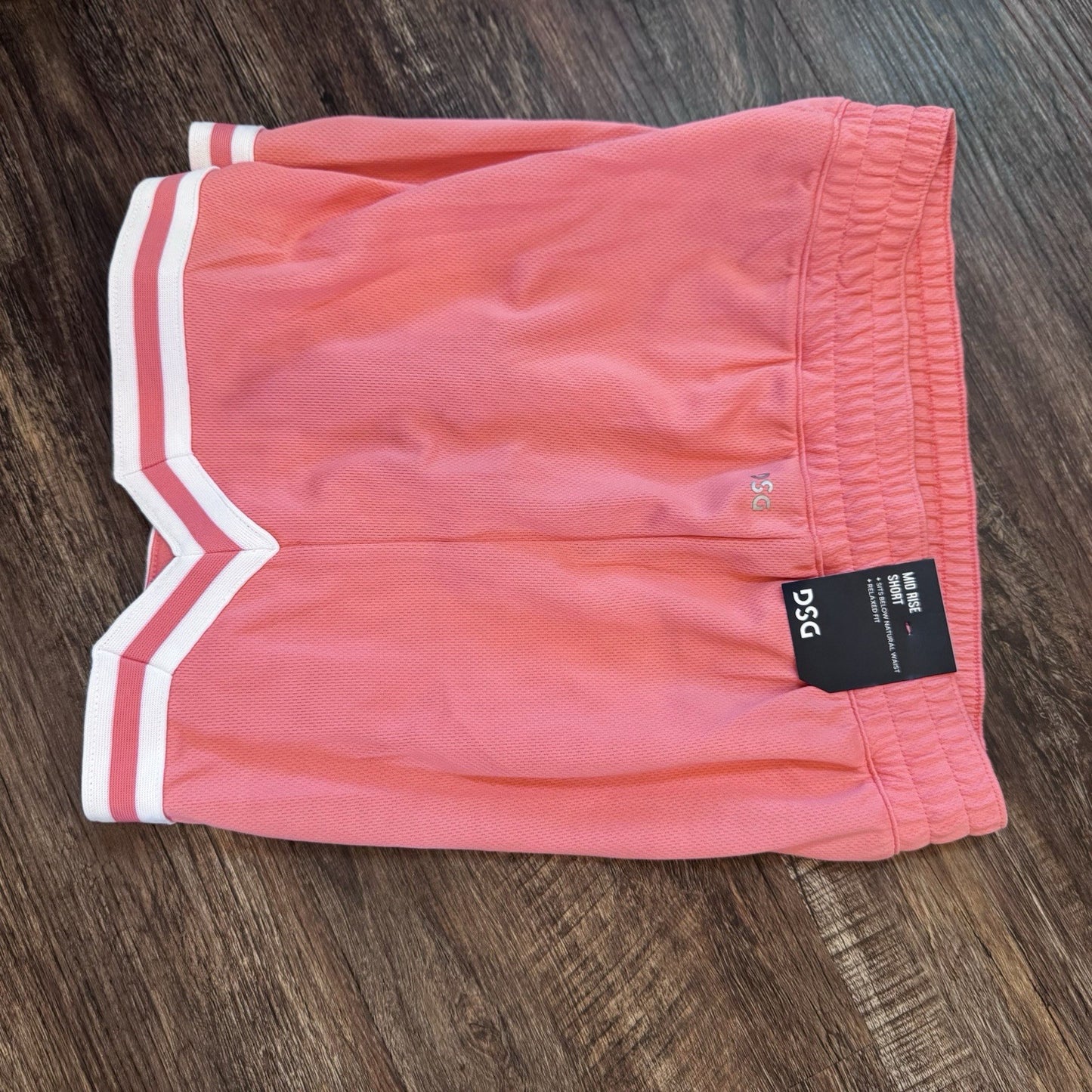 DSG Girls Mesh Shorts Coral Sky Size L NWT $20 Mid Rise Relaxed Fit Pink