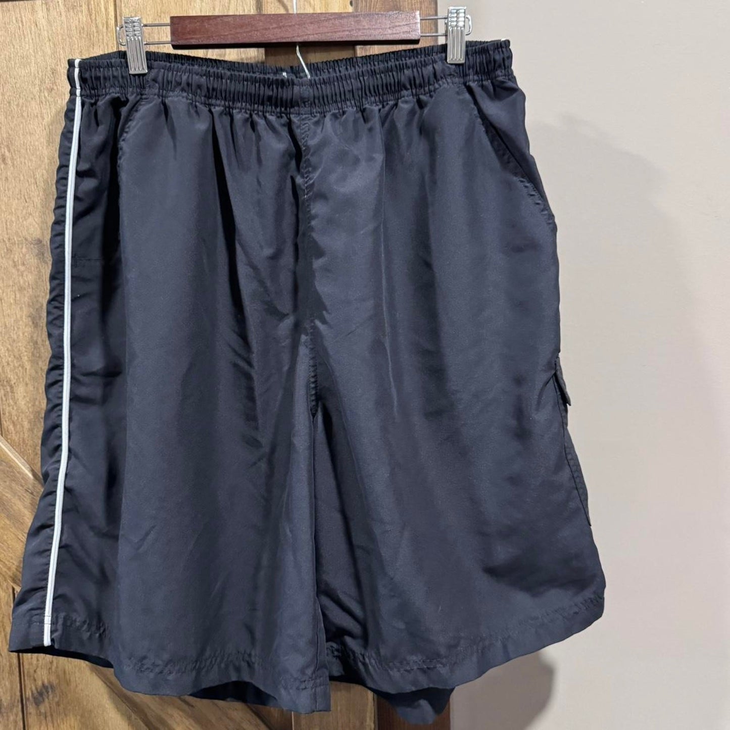 Vintage Reebok Black Athletic Cargo Shorts - XXL