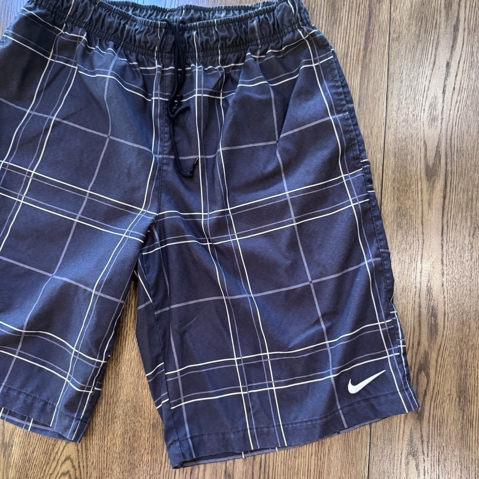 Nike Men’s Swim Trunks Board Shorts Black White Plaid Size L Polyester Lined
