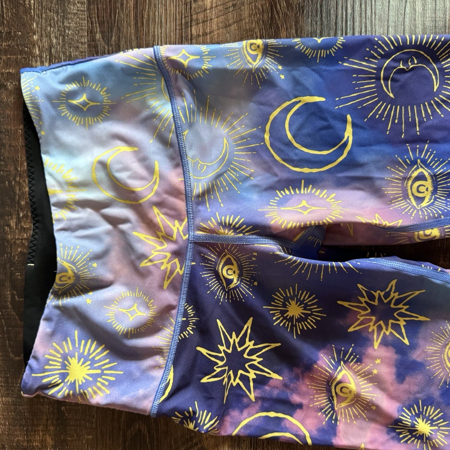 Victoria’s Secret sport mystical moon limited edition leggings size XS