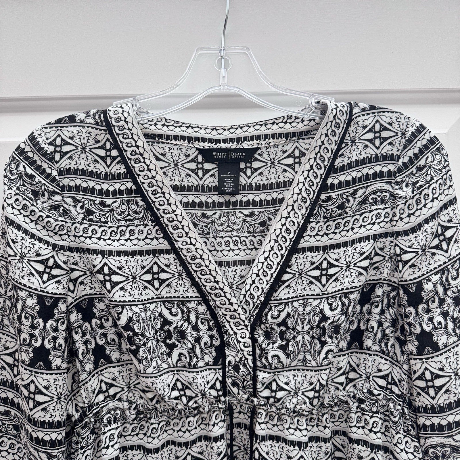White House Black Market Tunic Top Size 2 Black White Geometric Print Boho