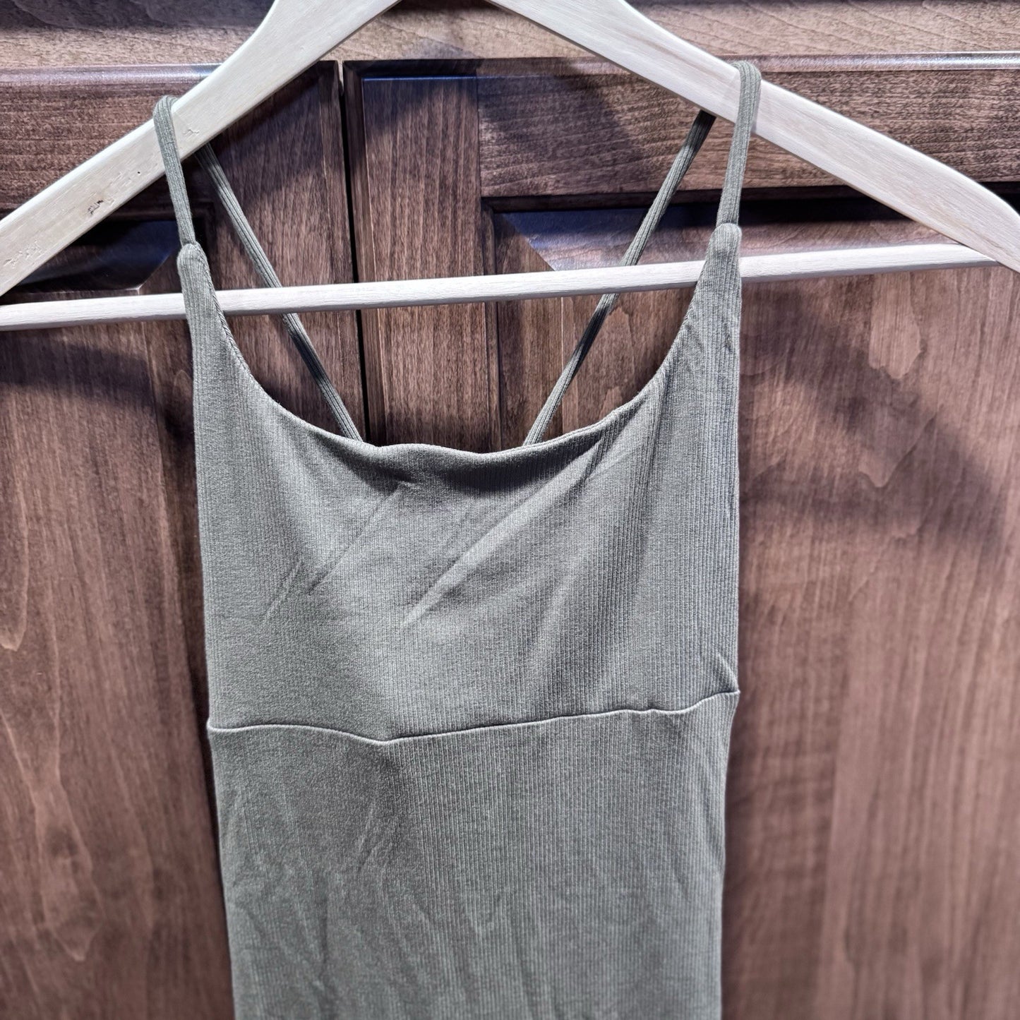 HALARA Olive Green Ribbed Knit Bodycon Midi Dress Size M NWT