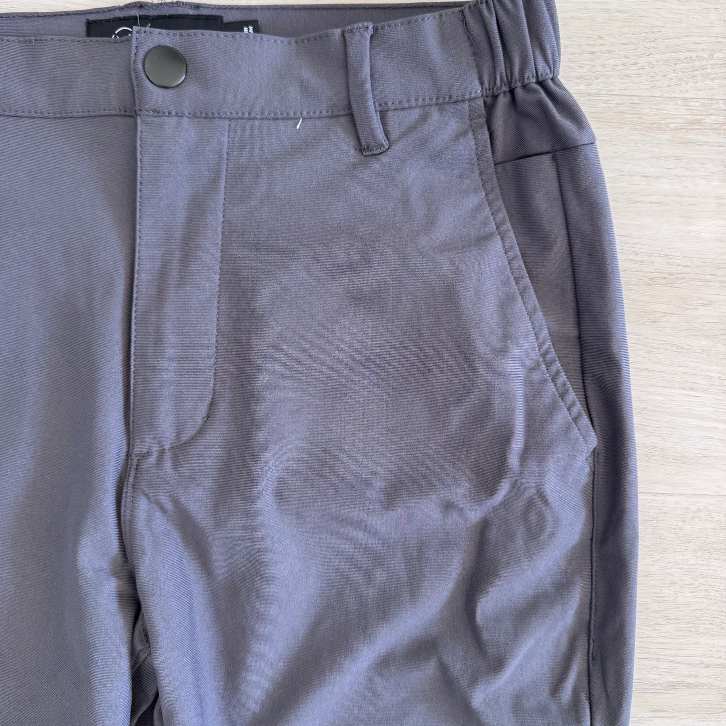 CUTS Mens Jogger Pants Size Small Gray Stretch Athletic Performance