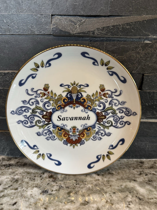 Victorian Rare Decorative Vintage Plate Savannah