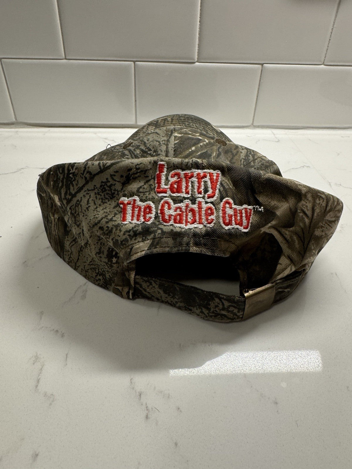 Vintage LARRY THE CABLE GUY GIT-R-DONE Camouflage Adjustable USA American Flag
